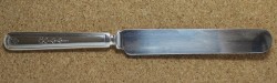 Louvain 1918 - Dinner Knife Solid Handle Bolster Blunt Plated Blade