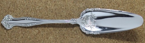 Avon 1901 - Pie or Cake Server Flat Handle