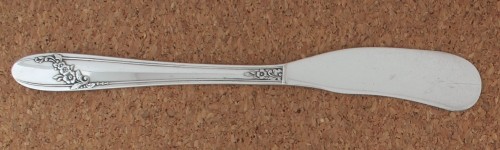 Queen Bess 1946 - Personal Butter Knife Flat Handle Paddle Blade