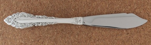 Royal Grandeur 1975 - Personal Butter Knife Hollow Handle French Blade