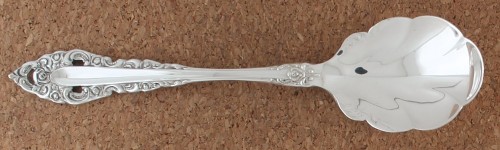 Royal Grandeur 1975 - Sugar Spoon Shell